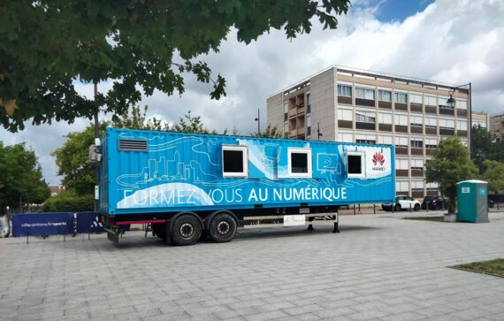 Apprendre à acheter en ligne - DIGITRUCK